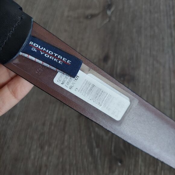 Roundtree & Yorke Black Full Grain Cowhide Belt 46 - Picture 6 of 8